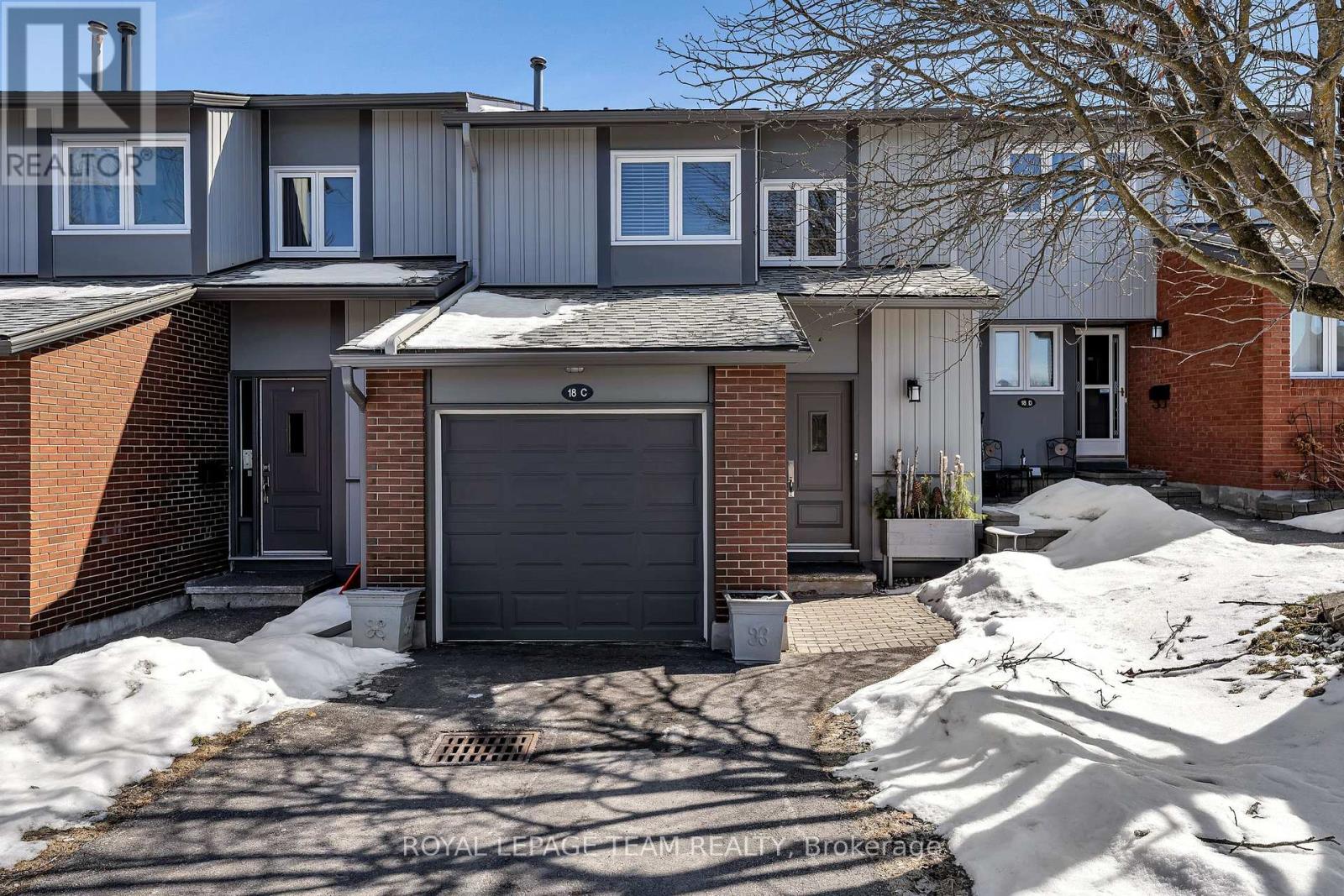 C - 18 BENLEA DRIVE, Ottawa, Ontario