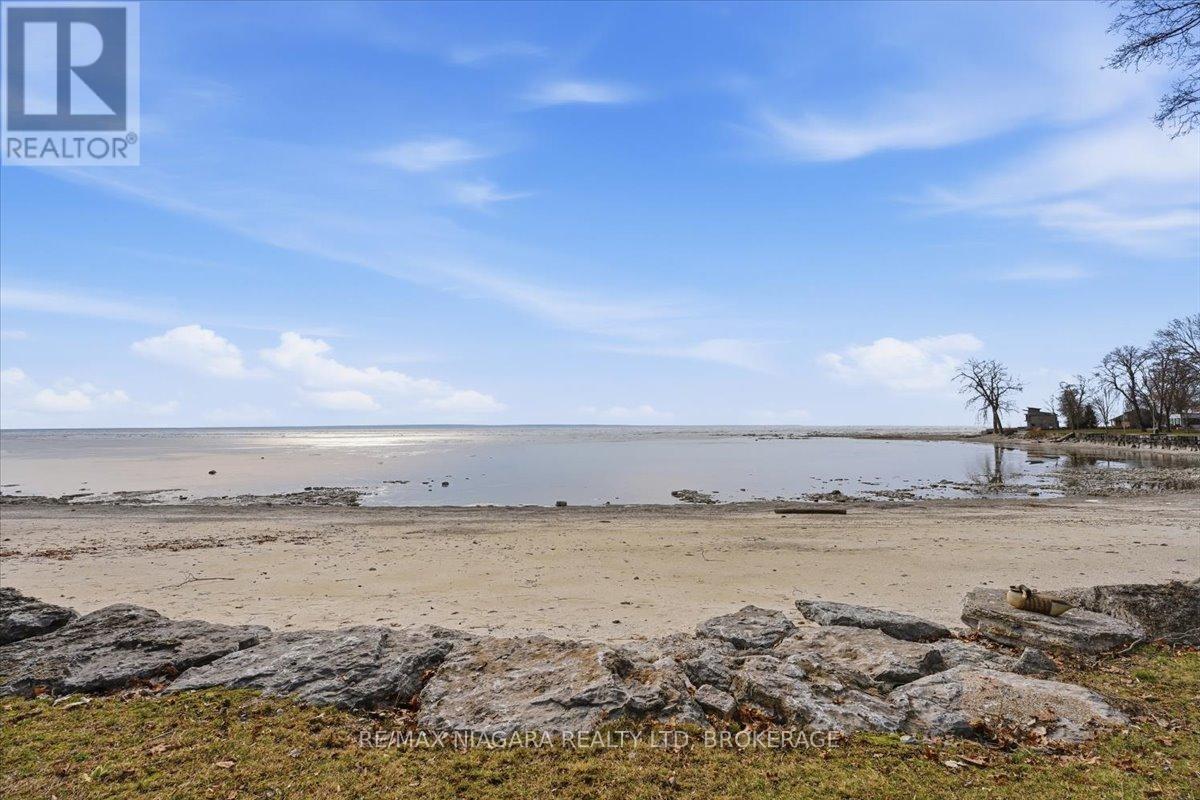 3585 Yacht Harbour Road, Fort Erie, Ontario  L0S 1N0 - Photo 43 - X12949060