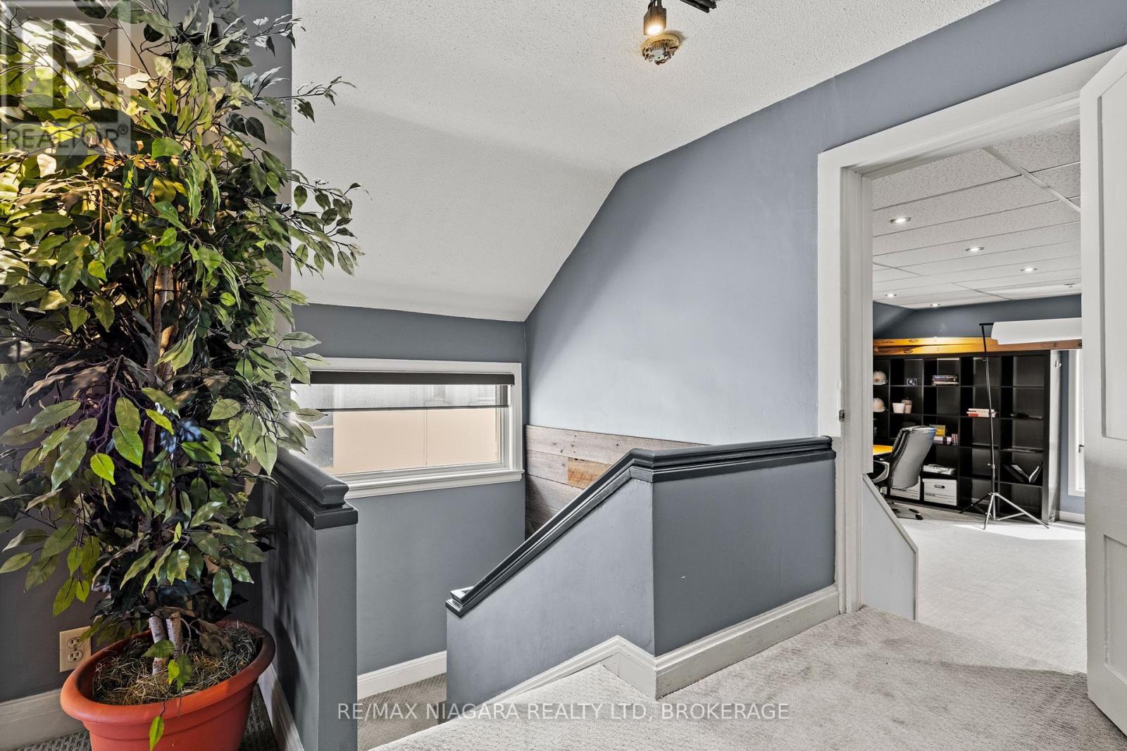 196 King Street, St. Catharines, Ontario  L2R 3J7 - Photo 16 - X12949112