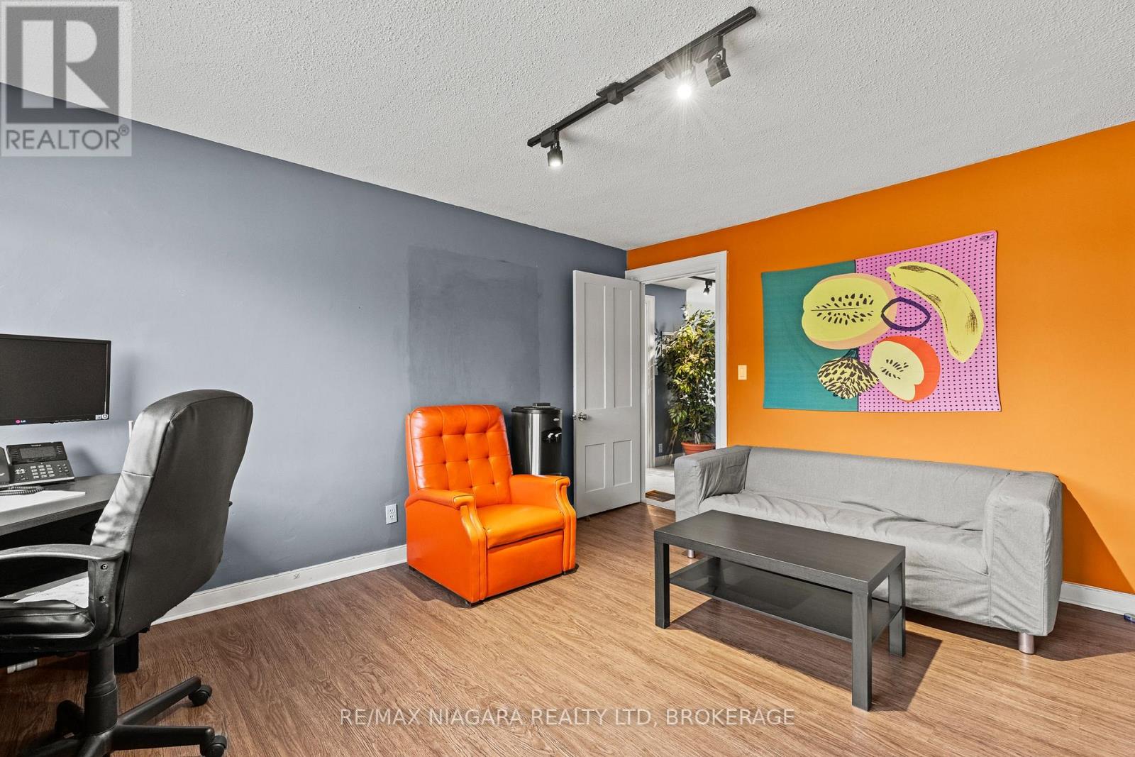 196 King Street, St. Catharines, Ontario  L2R 3J7 - Photo 21 - X12949112