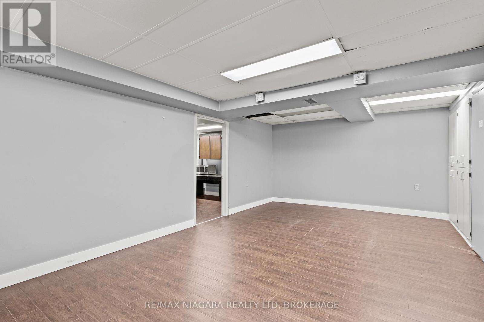 196 King Street, St. Catharines, Ontario  L2R 3J7 - Photo 27 - X12949112