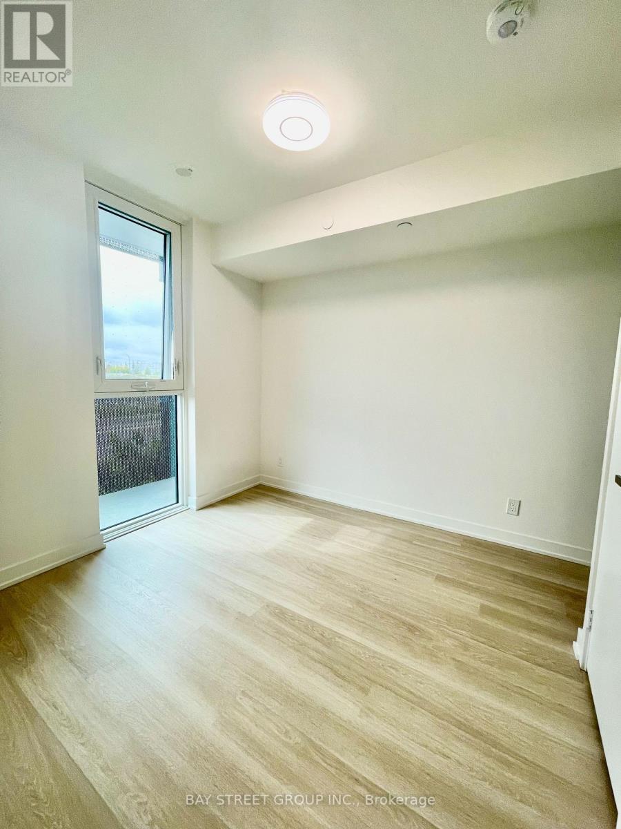 218 - 30 Tretti Way, Toronto, Ontario  M3H 0E3 - Photo 6 - C12949116