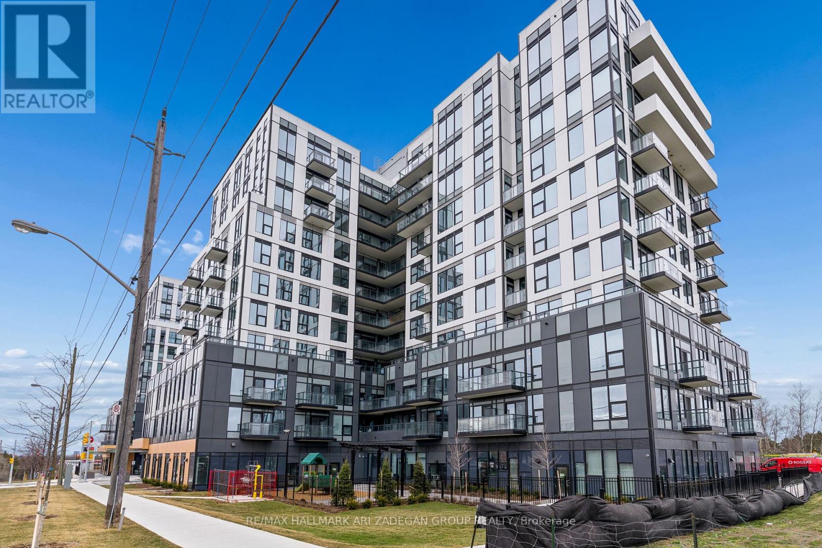 820 - 7437 Kingston Road, Toronto, Ontario  M1B 0E9 - Photo 2 - E12949072