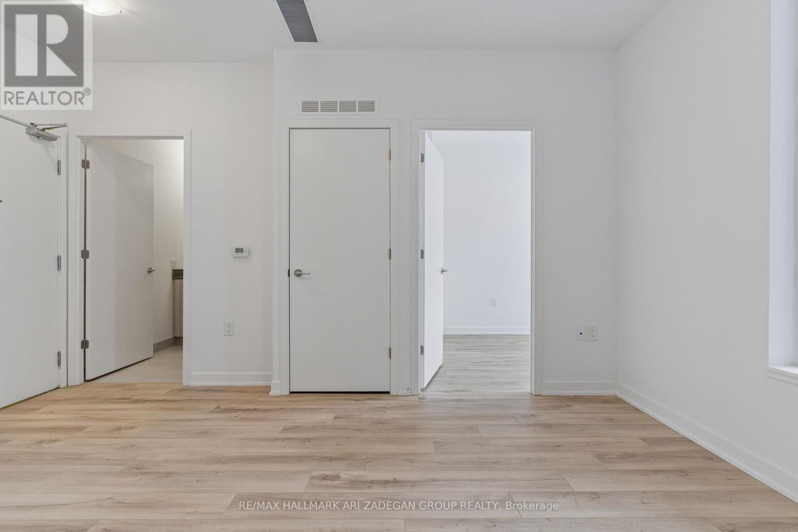 820 - 7437 Kingston Road, Toronto, Ontario  M1B 0E9 - Photo 7 - E12949072