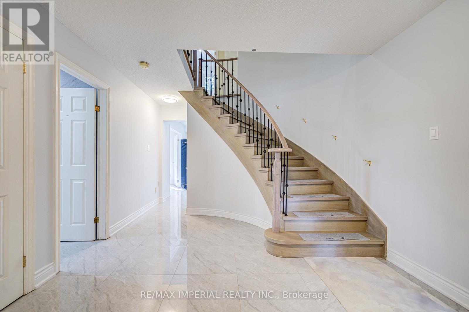 B-1 - 36 Marlena Drive N, Toronto, Ontario  M1E 2Z1 - Photo 4 - E12949104