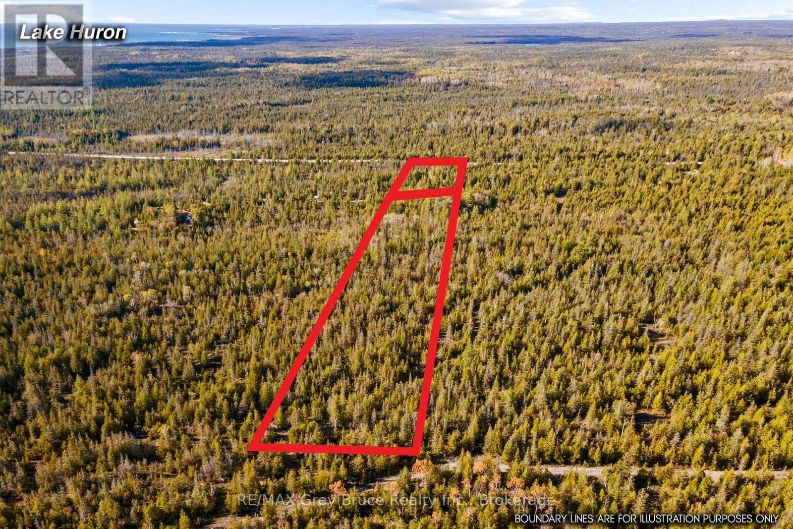 529 Lindsay Road 30, Northern Bruce Peninsula, Ontario  N0H 1Z0 - Photo 46 - X12949056