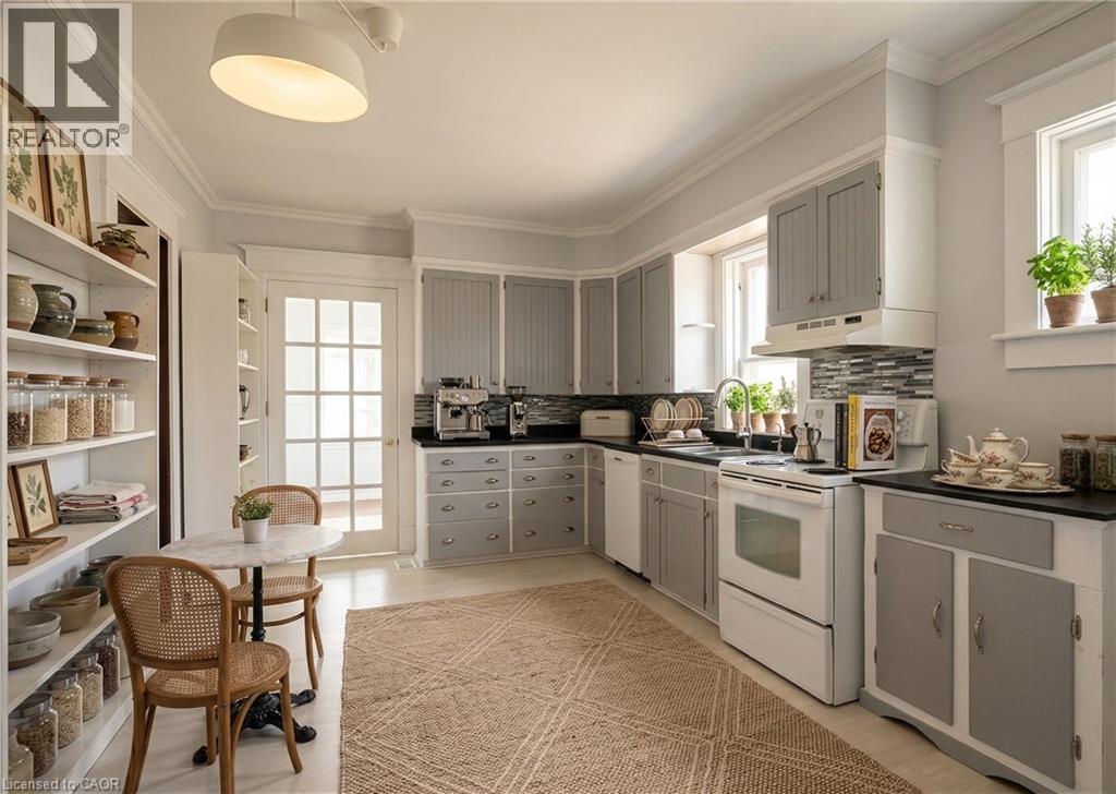 33 Main Street E, Drayton, Ontario  N0G 1P0 - Photo 11 - 40813998