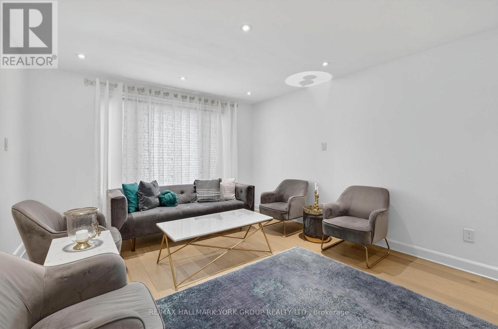 459 Sandford Street, Newmarket, Ontario  L3Y 4S8 - Photo 13 - N12949088