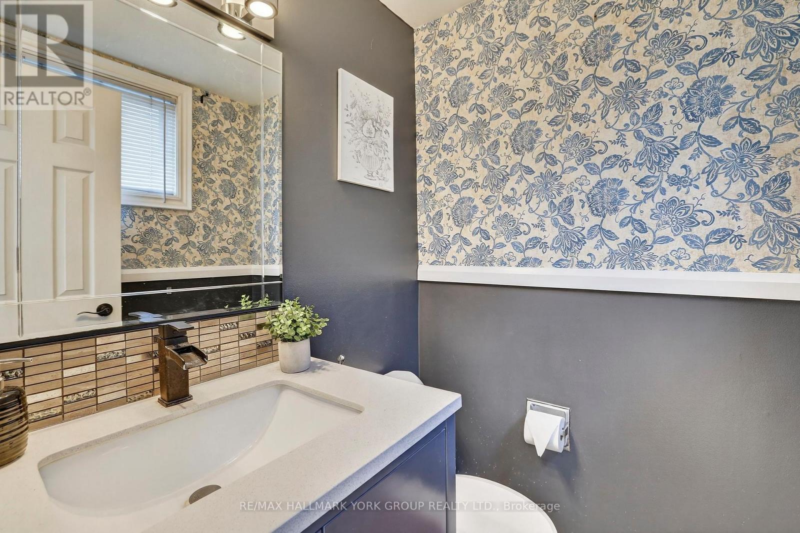 459 Sandford Street, Newmarket, Ontario  L3Y 4S8 - Photo 20 - N12949088