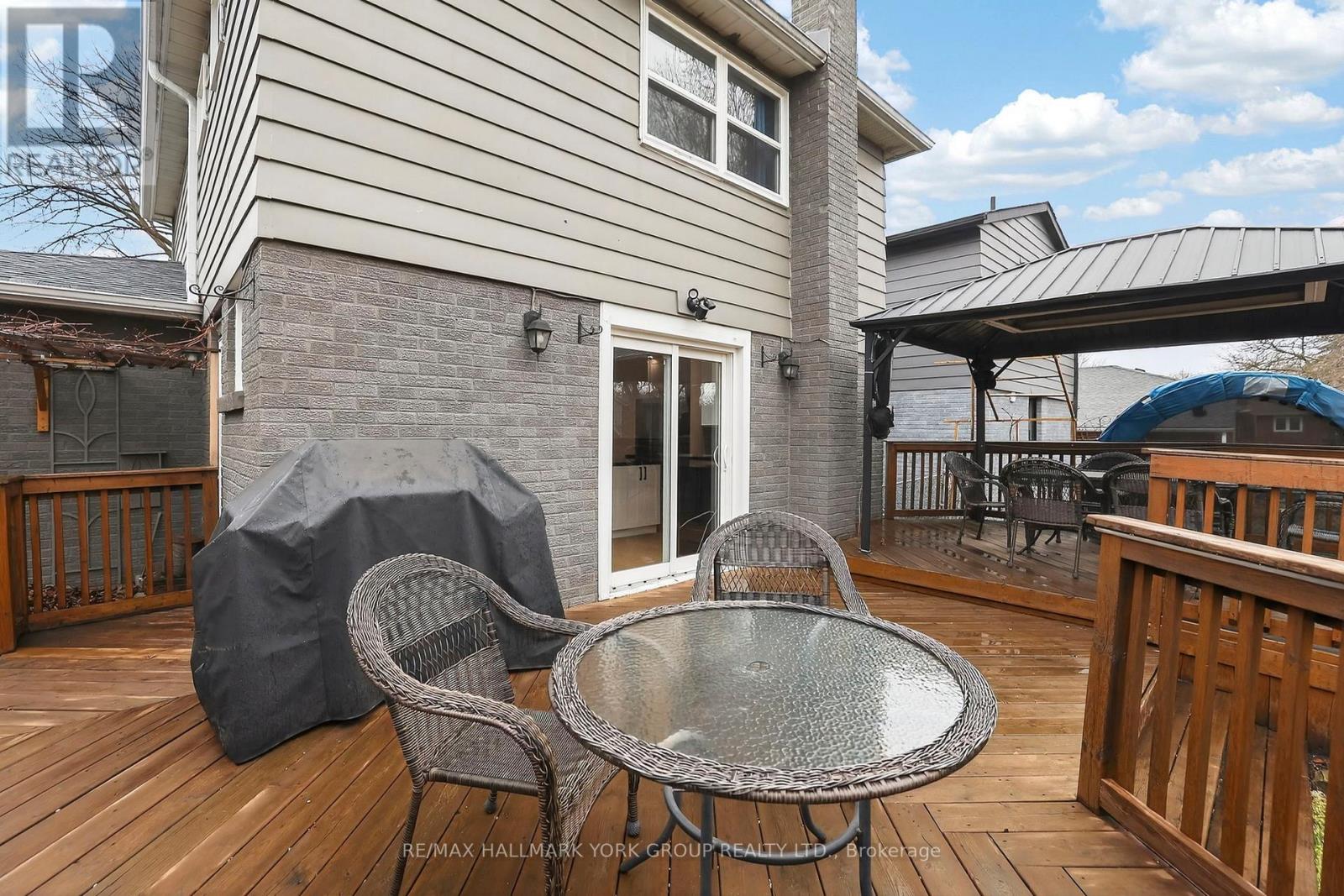 459 Sandford Street, Newmarket, Ontario  L3Y 4S8 - Photo 35 - N12949088