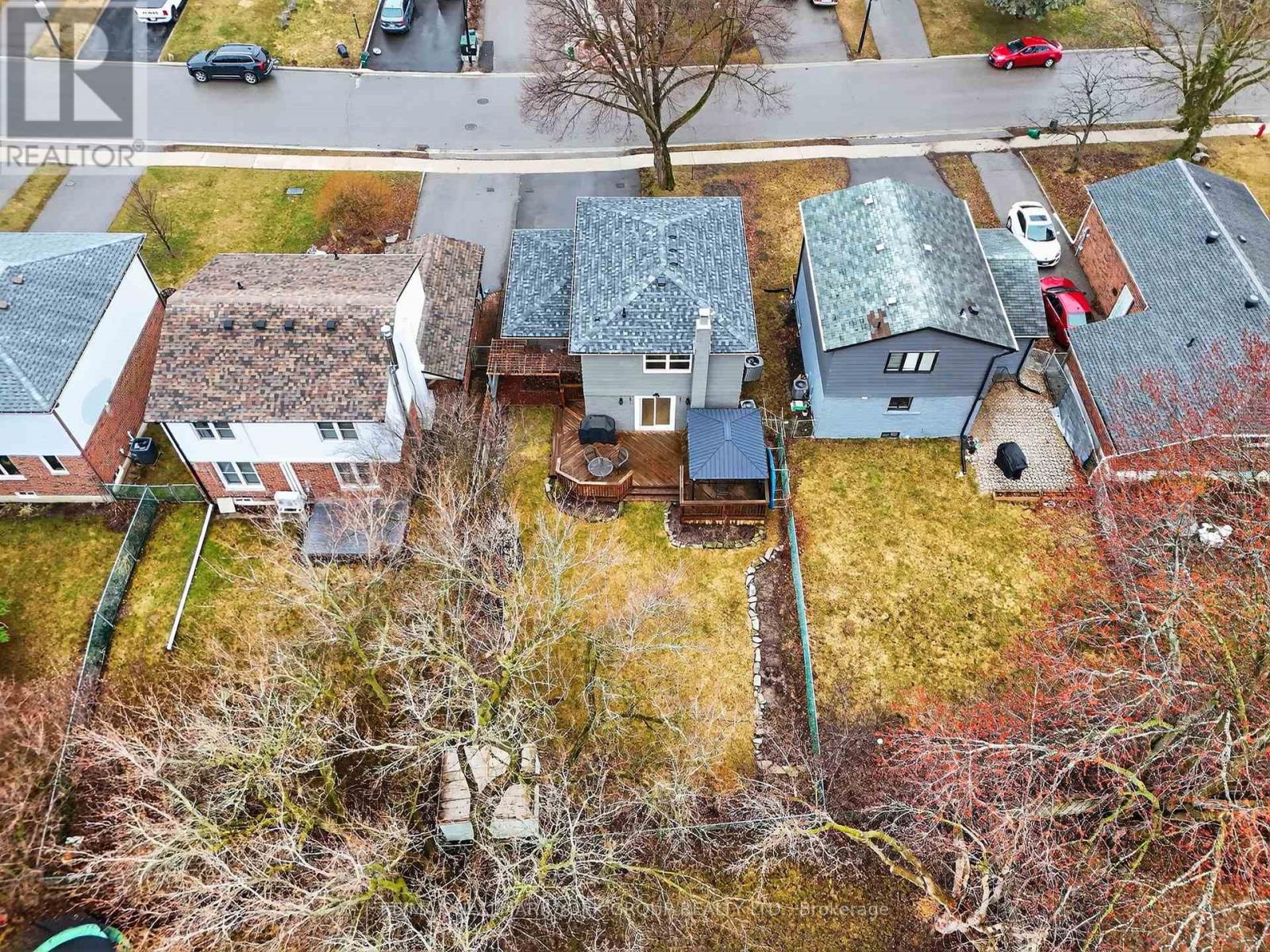 459 Sandford Street, Newmarket, Ontario  L3Y 4S8 - Photo 44 - N12949088