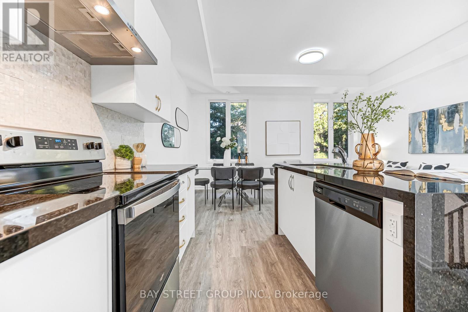 27 Armillo Place, Markham, Ontario  L6E 0V4 - Photo 8 - N12949092