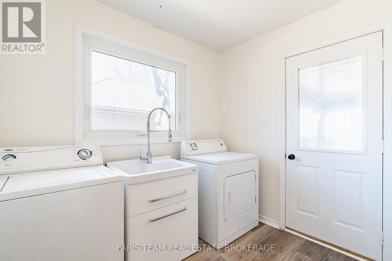 62 Woodcrest Road, Barrie, Ontario  L4N 2V5 - Photo 24 - S12949084