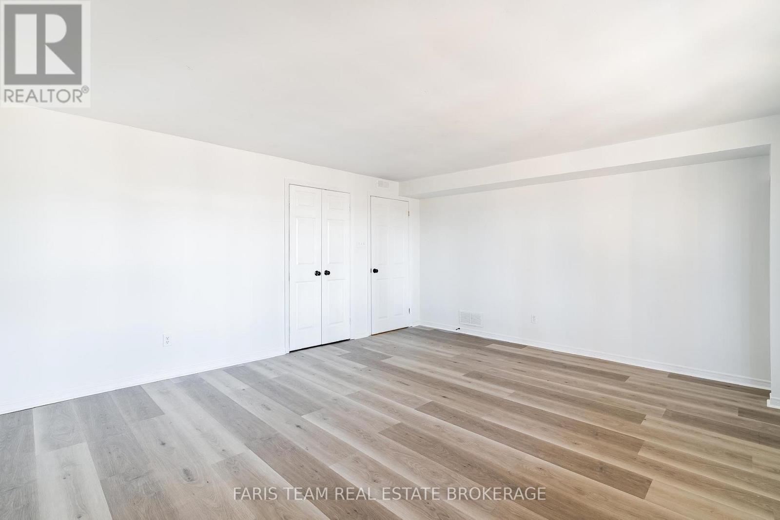 62 Woodcrest Road, Barrie, Ontario  L4N 2V5 - Photo 35 - S12949084