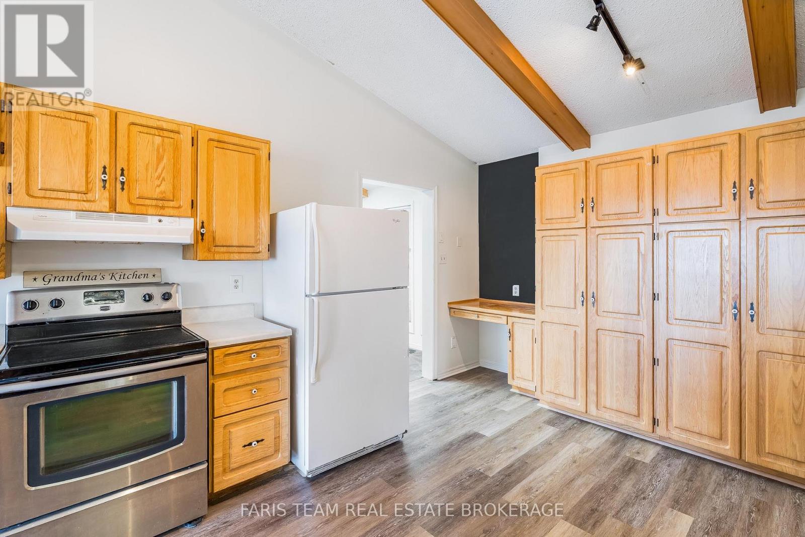 62 Woodcrest Road, Barrie, Ontario  L4N 2V5 - Photo 7 - S12949084