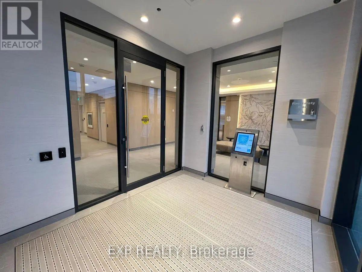 711 - 215 Veterans Drive, Brampton, Ontario  L7A 0B6 - Photo 3 - W12949062