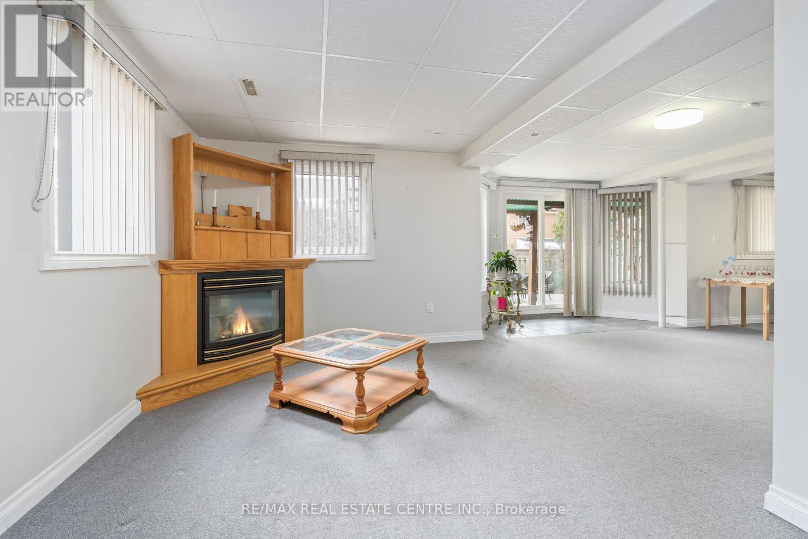 1169 Ewing Crescent, Mississauga, Ontario  L5V 1C1 - Photo 30 - W12949064