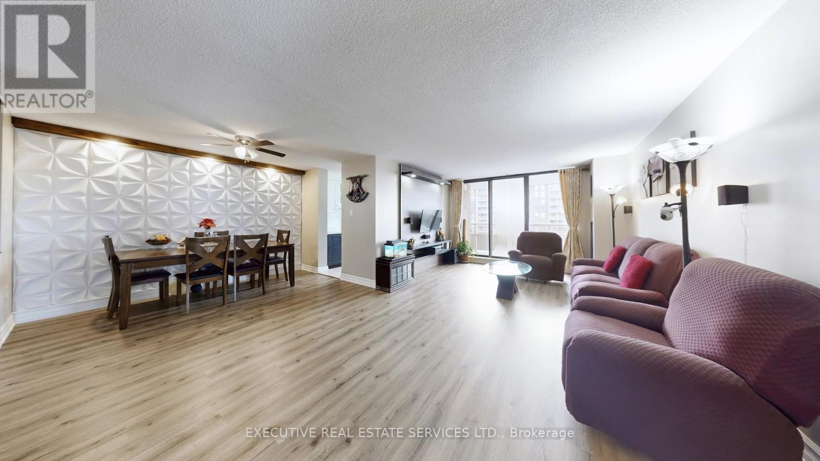 1512 - 4 Kings Cross Road, Brampton, Ontario  L6T 3X8 - Photo 11 - W12942840