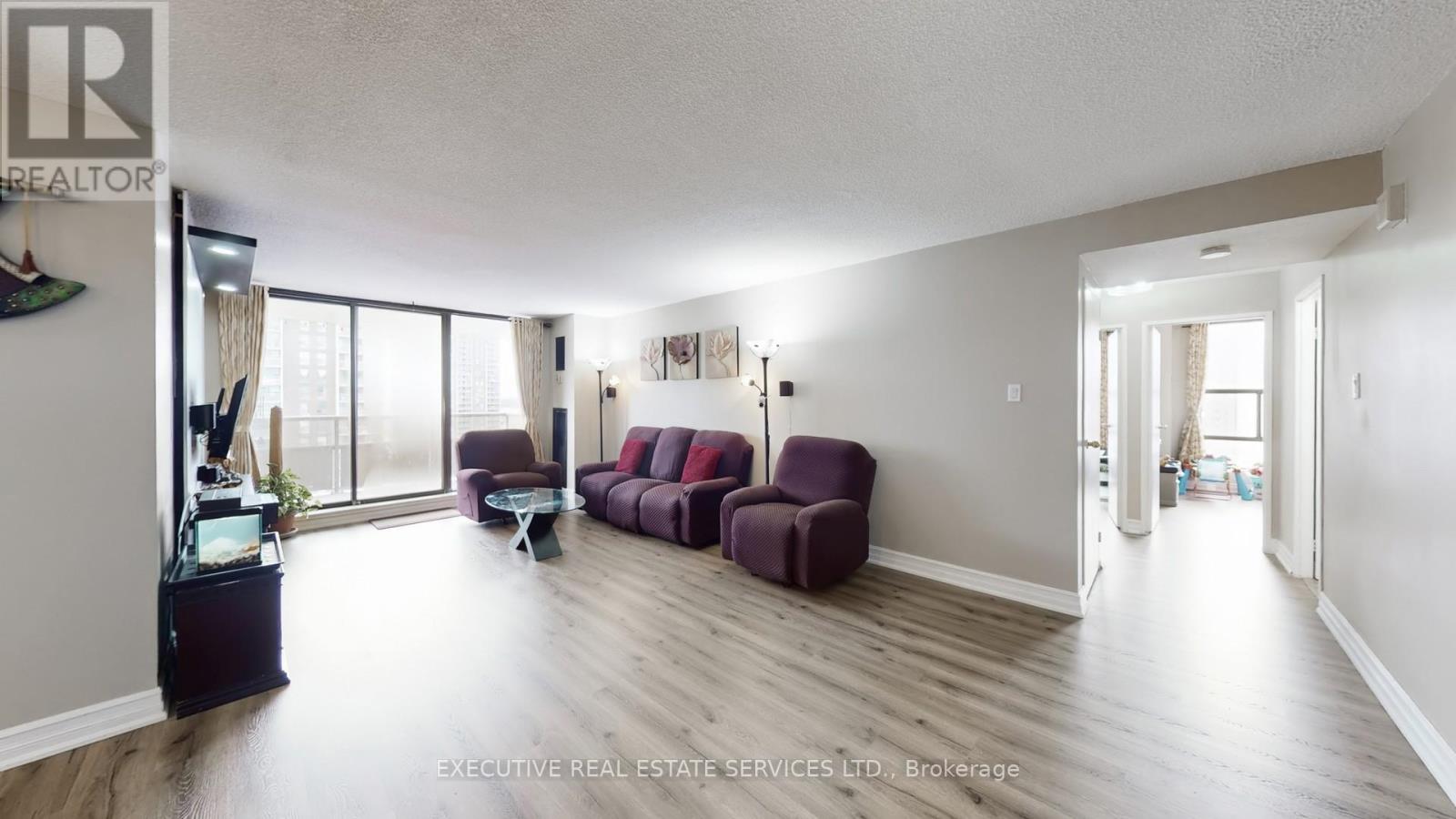 1512 - 4 Kings Cross Road, Brampton, Ontario  L6T 3X8 - Photo 10 - W12942840