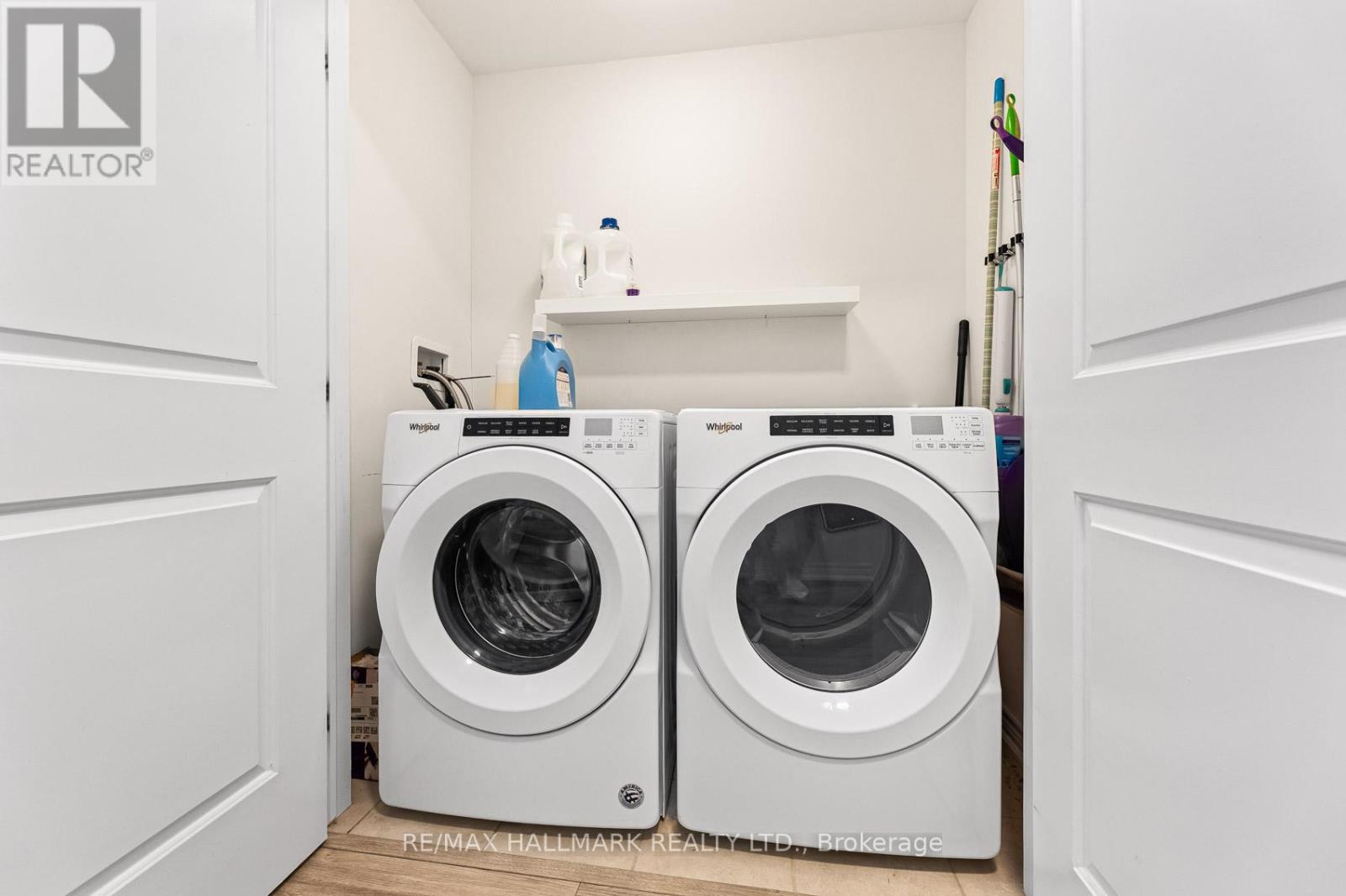 283 Skinner Road, Hamilton, Ontario  L8B 1W5 - Photo 15 - X12896890