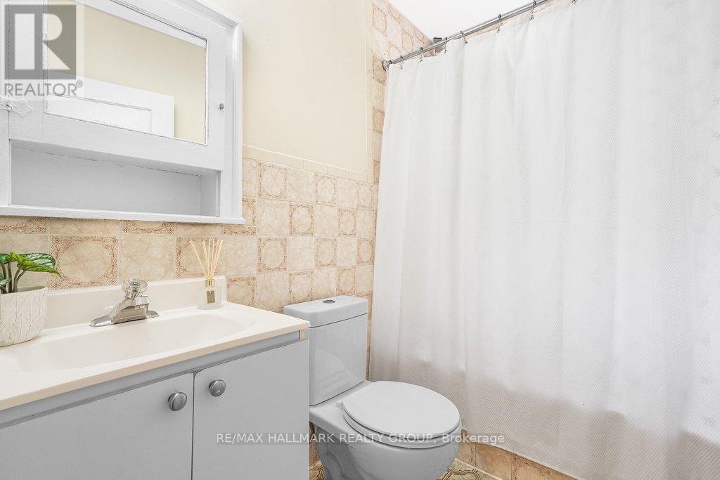 386-388 First Avenue, Ottawa, Ontario  K1S 2H1 - Photo 44 - X12816362