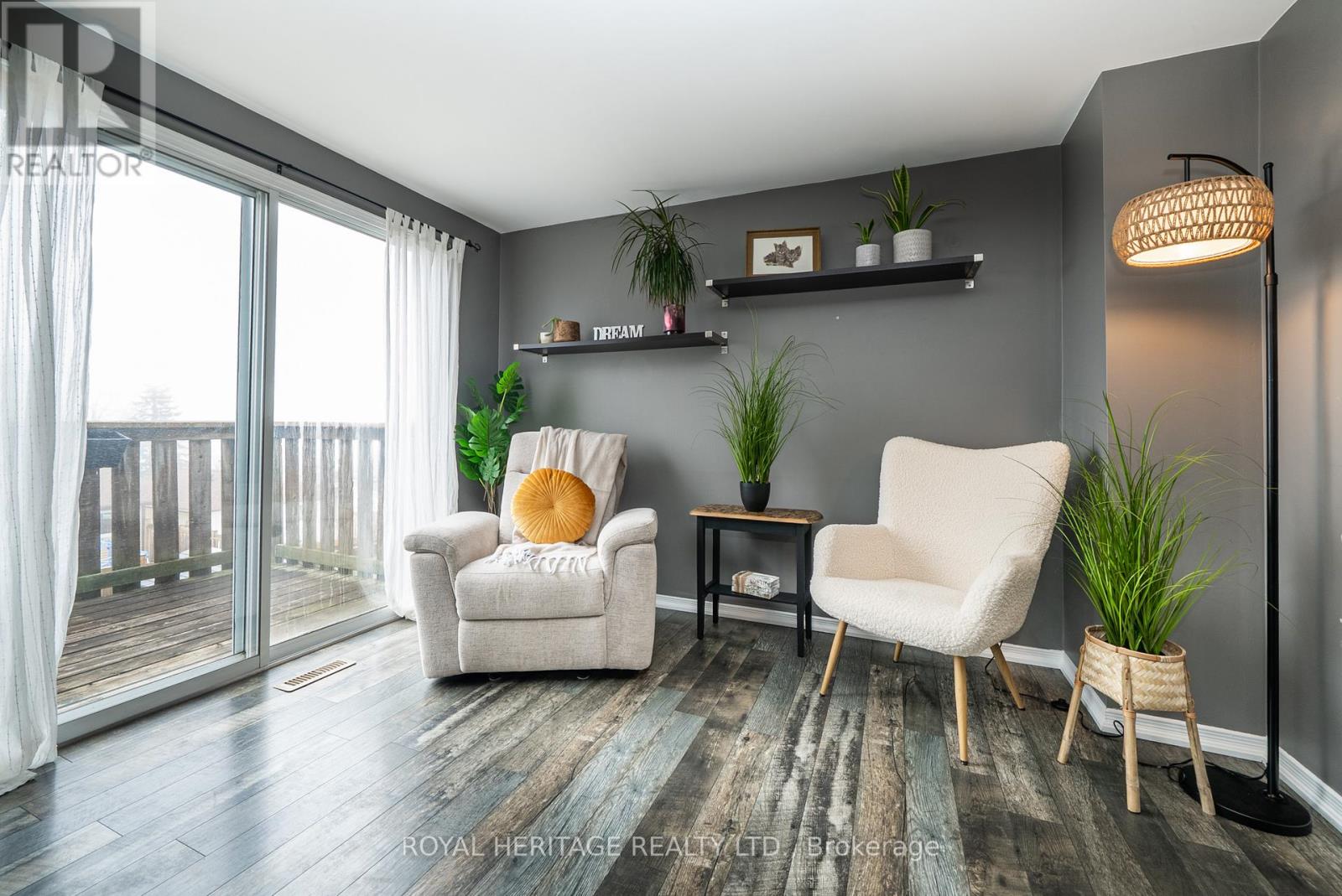 49 Browning Trail, Barrie, Ontario  L4N 5A5 - Photo 10 - S12949122