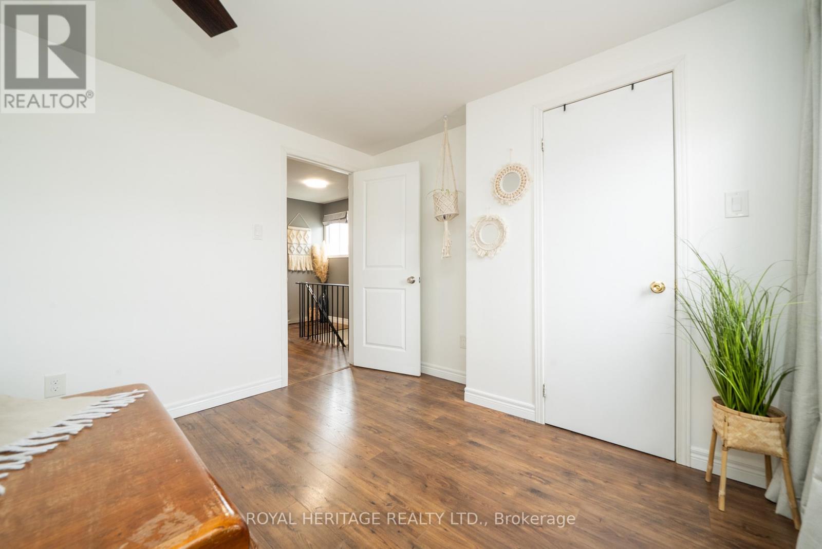 49 Browning Trail, Barrie, Ontario  L4N 5A5 - Photo 16 - S12949122