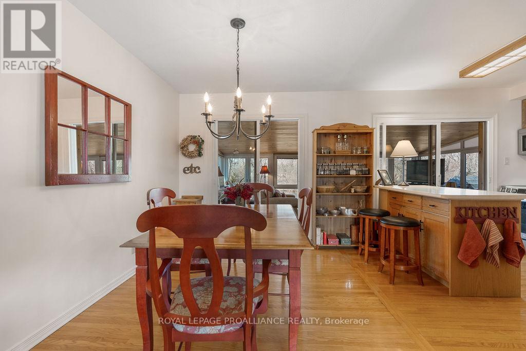 38 Greenfield Park, Belleville, Ontario  K0K 1V0 - Photo 10 - X12949144