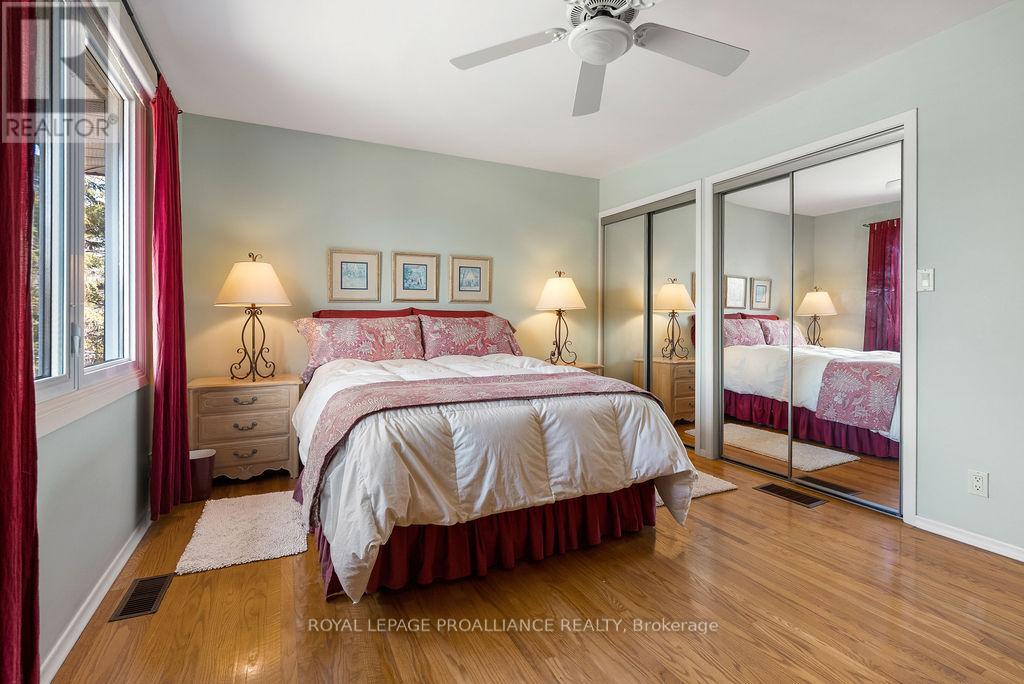 38 Greenfield Park, Belleville, Ontario  K0K 1V0 - Photo 19 - X12949144