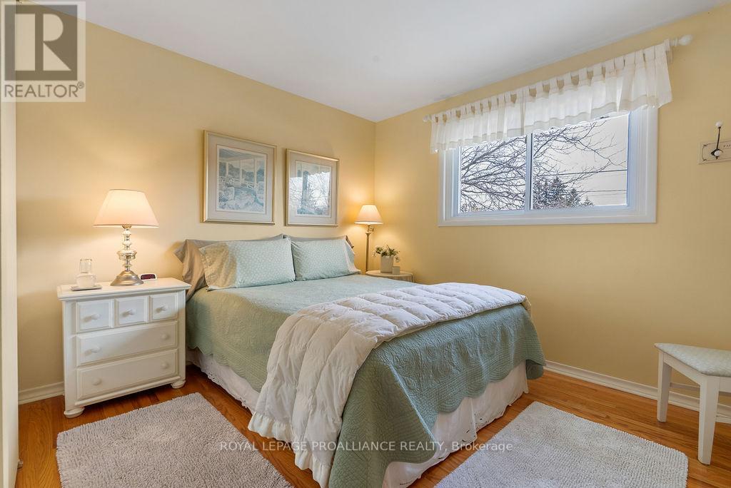 38 Greenfield Park, Belleville, Ontario  K0K 1V0 - Photo 23 - X12949144