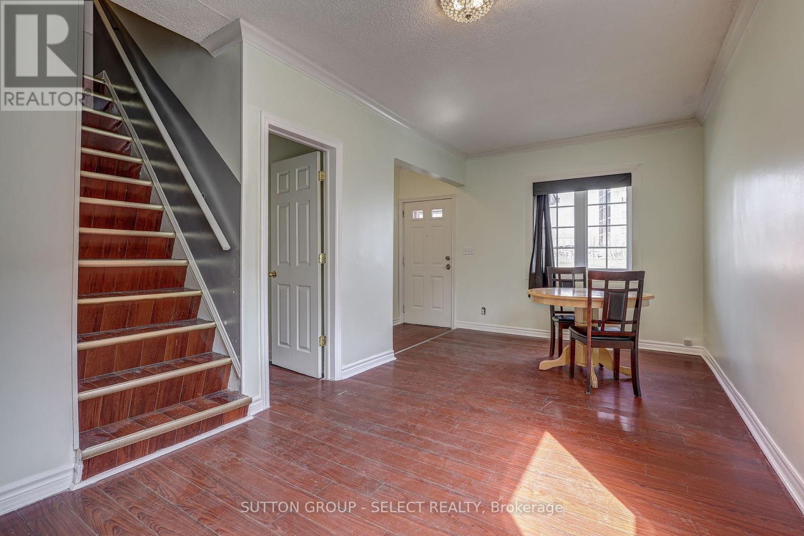 471 Burbrook Place, London East, Ontario  N5W 4B5 - Photo 4 - X12949124