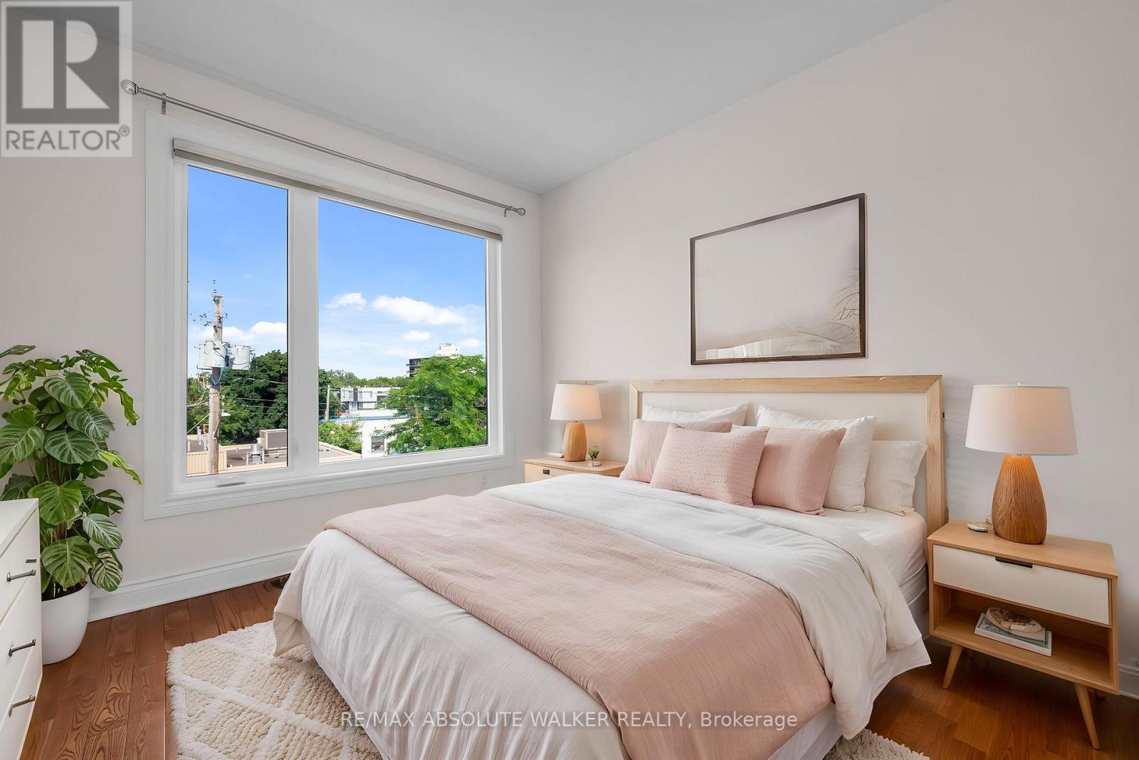 286 Cambridge Street Avenue N, Ottawa, Ontario  K1R 6X5 - Photo 11 - X12949132