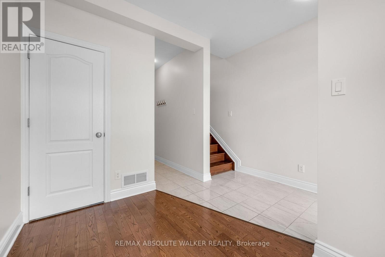 286 Cambridge Street Avenue N, Ottawa, Ontario  K1R 6X5 - Photo 14 - X12949132