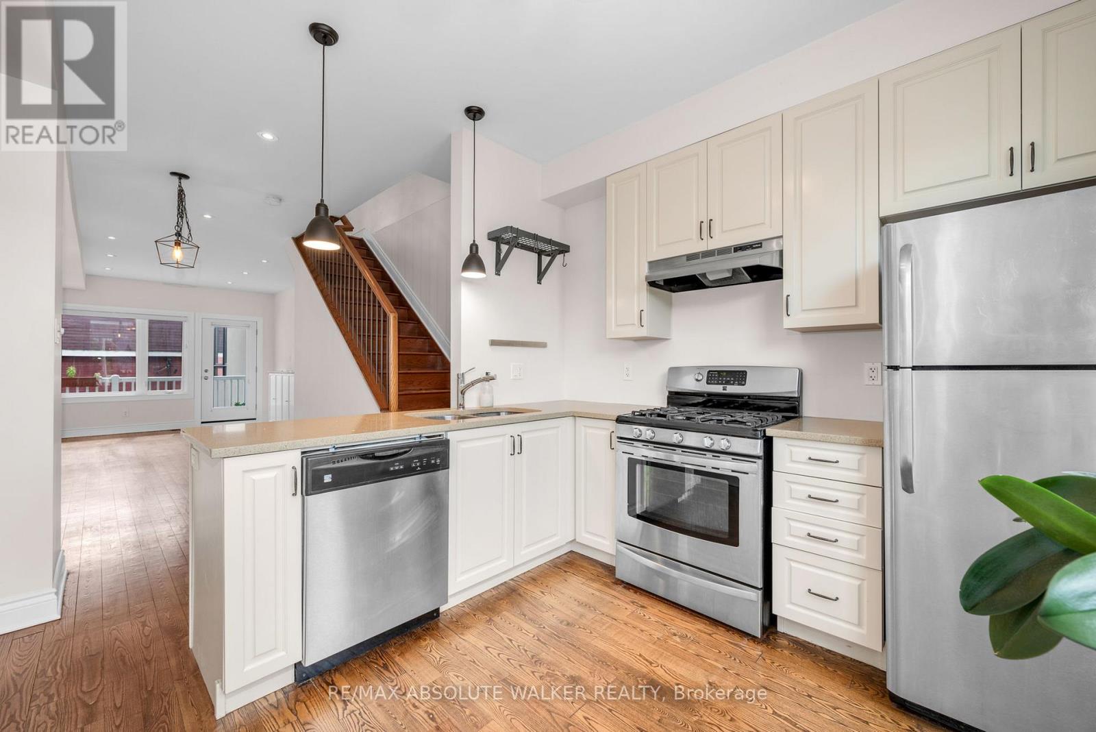 286 Cambridge Street Avenue N, Ottawa, Ontario  K1R 6X5 - Photo 32 - X12949132