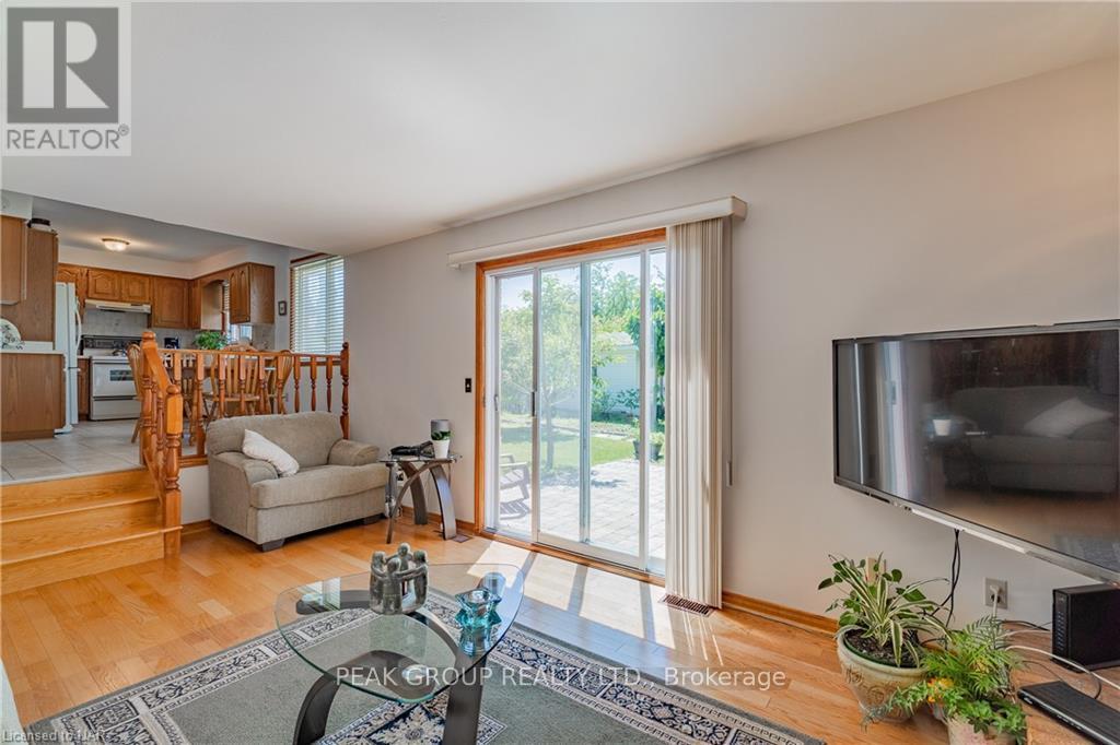 7180 Freeman Street, Niagara Falls, Ontario  L2E 5V7 - Photo 8 - X12949166