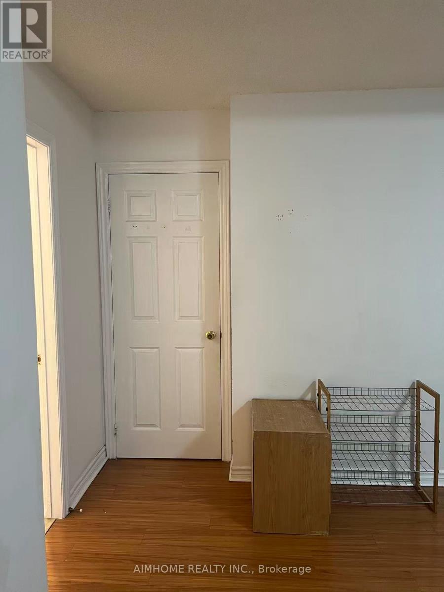 Unit1 - 35 Mcdairmid Road, Toronto, Ontario  M1S 1Z5 - Photo 6 - E12949126