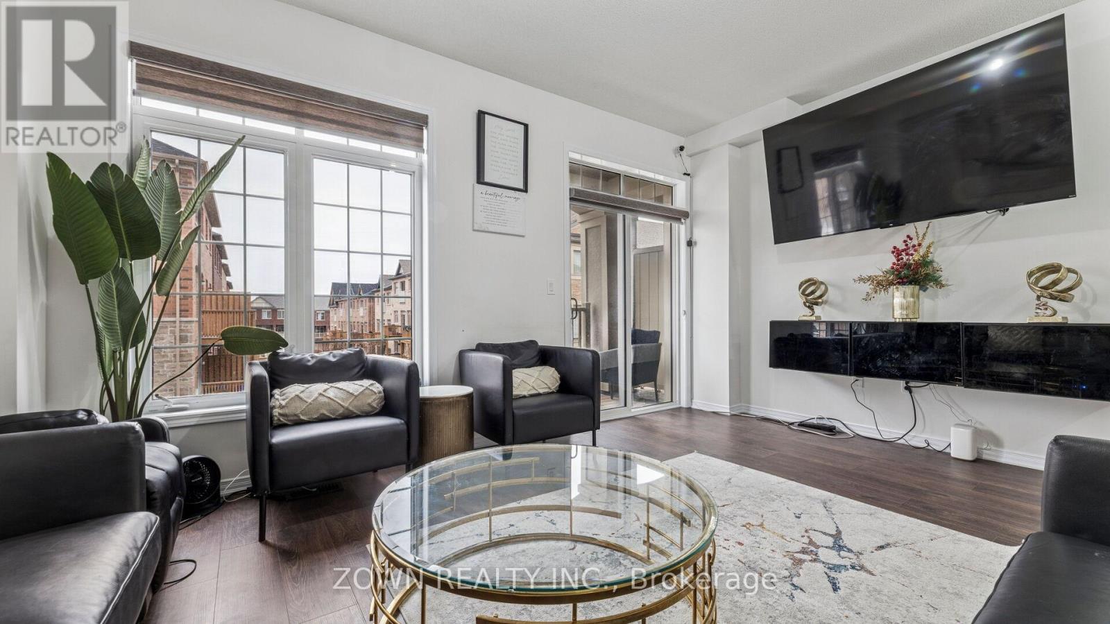 31 Healthcote Lane, Ajax, Ontario  L1Z 1V0 - Photo 5 - E12949180