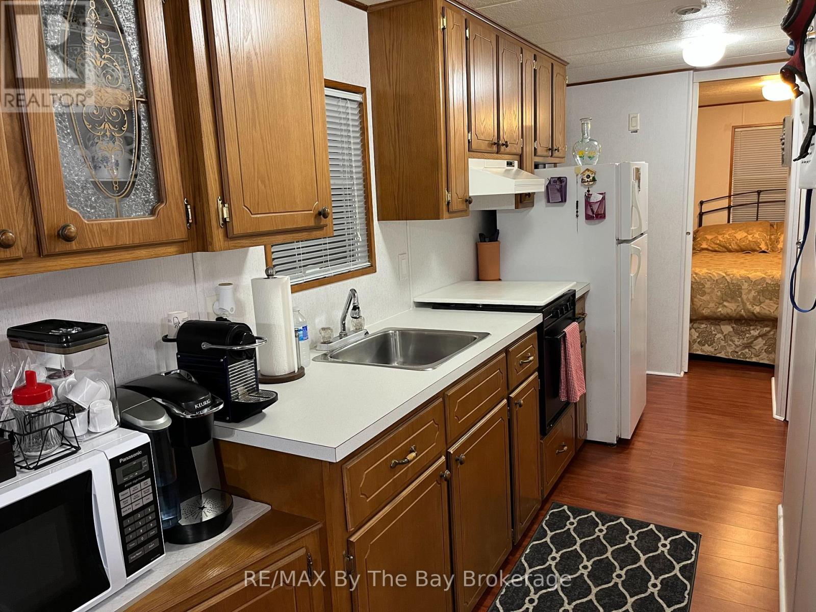 68 - 85 Theme Park Drive, Wasaga Beach, Ontario  L9Z 1X7 - Photo 18 - S12949138