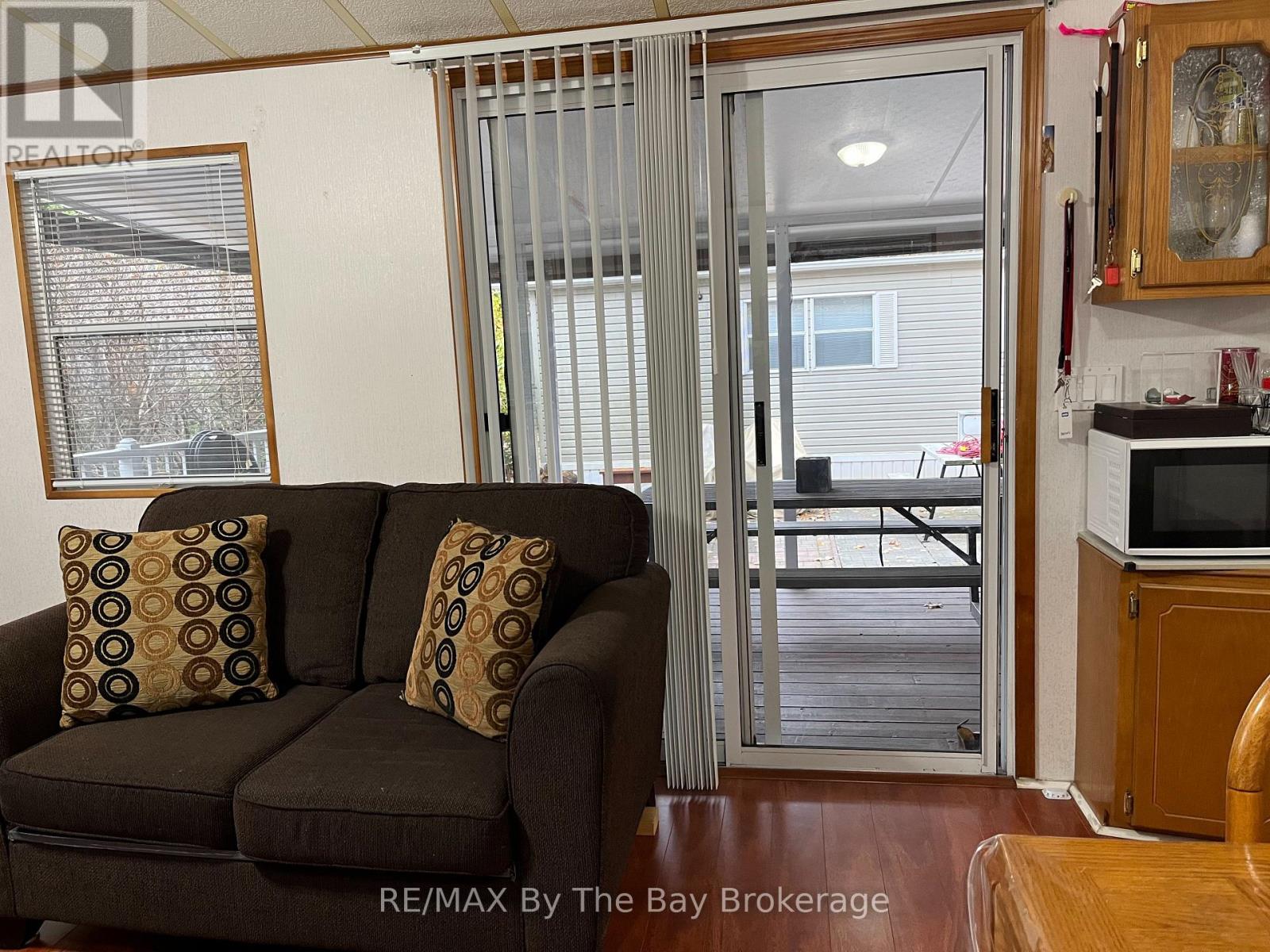 68 - 85 Theme Park Drive, Wasaga Beach, Ontario  L9Z 1X7 - Photo 27 - S12949138