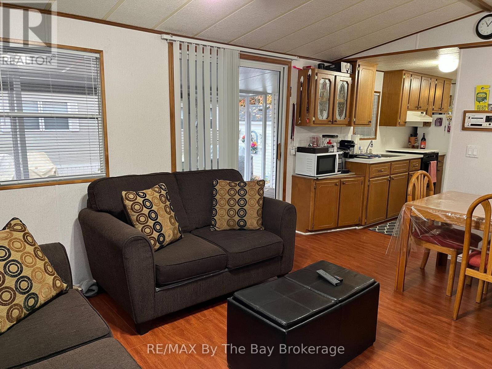 68 - 85 Theme Park Drive, Wasaga Beach, Ontario  L9Z 1X7 - Photo 28 - S12949138