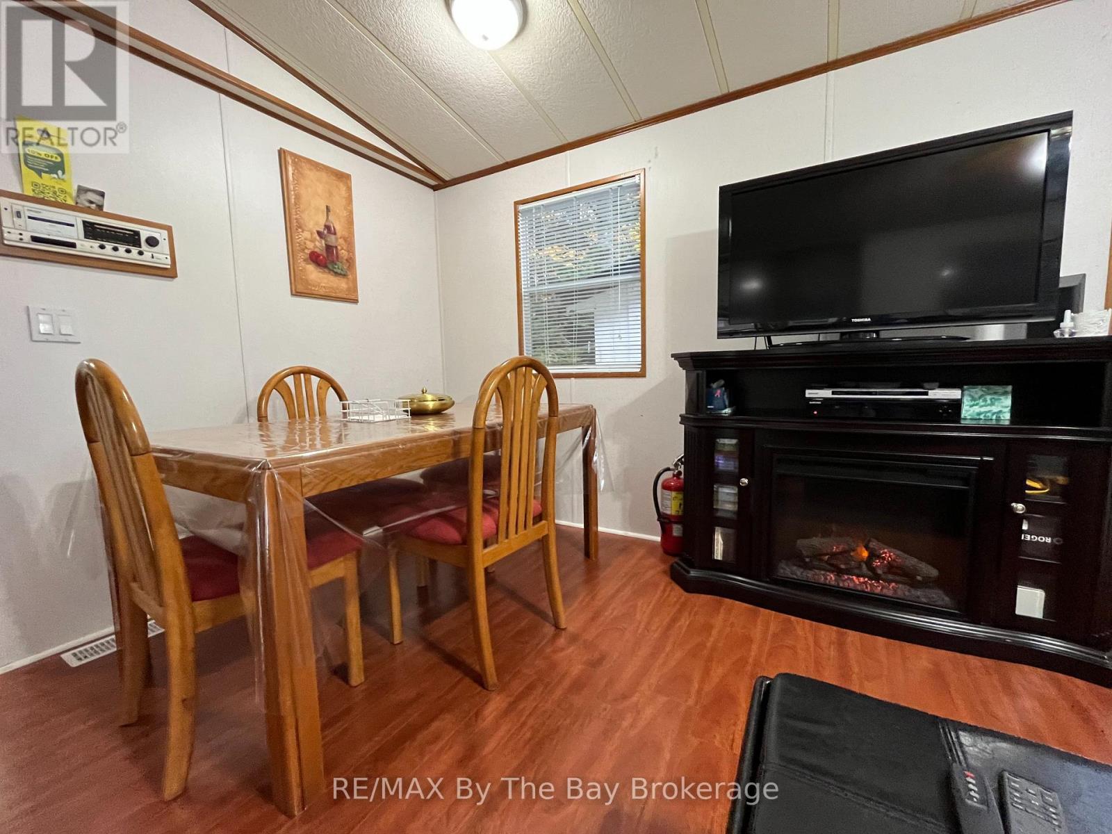 68 - 85 Theme Park Drive, Wasaga Beach, Ontario  L9Z 1X7 - Photo 31 - S12949138