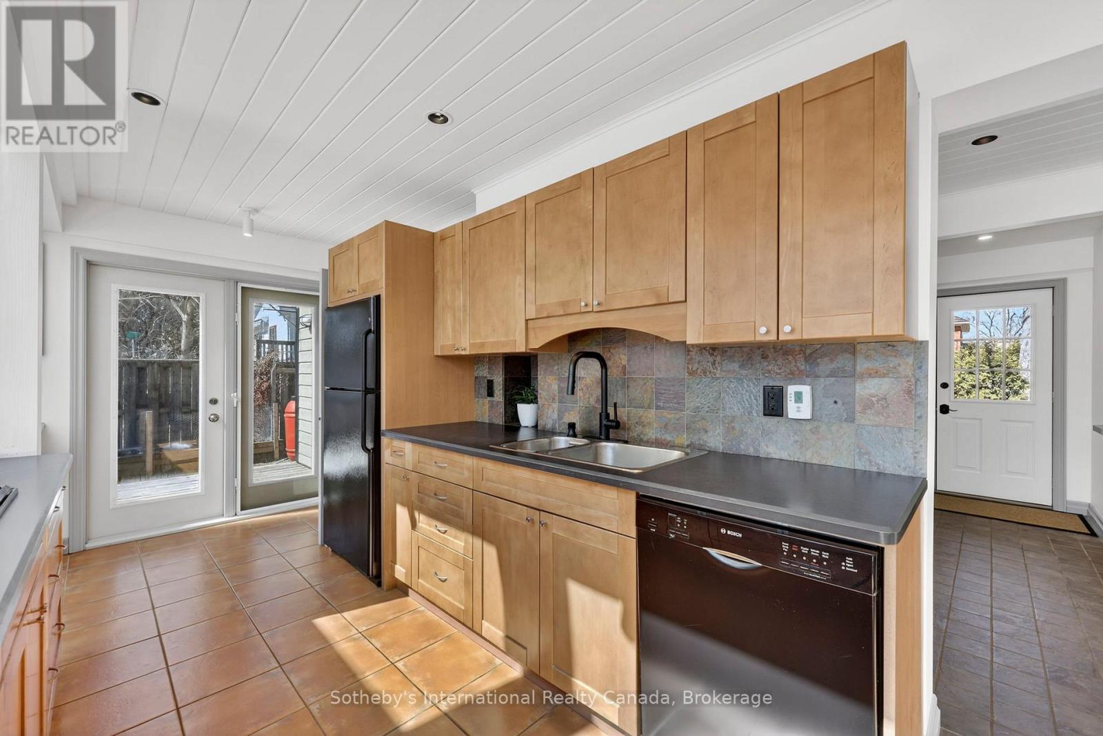 288 Sixth Street, Collingwood, Ontario  L9Y 1Z5 - Photo 16 - S12949182