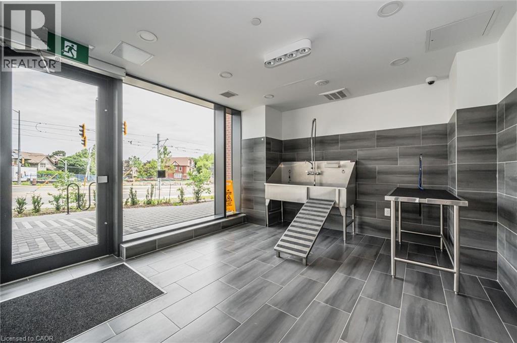 5 Wellington Street S Unit# 1604, Kitchener, Ontario  N2G 0E3 - Photo 41 - 40816166