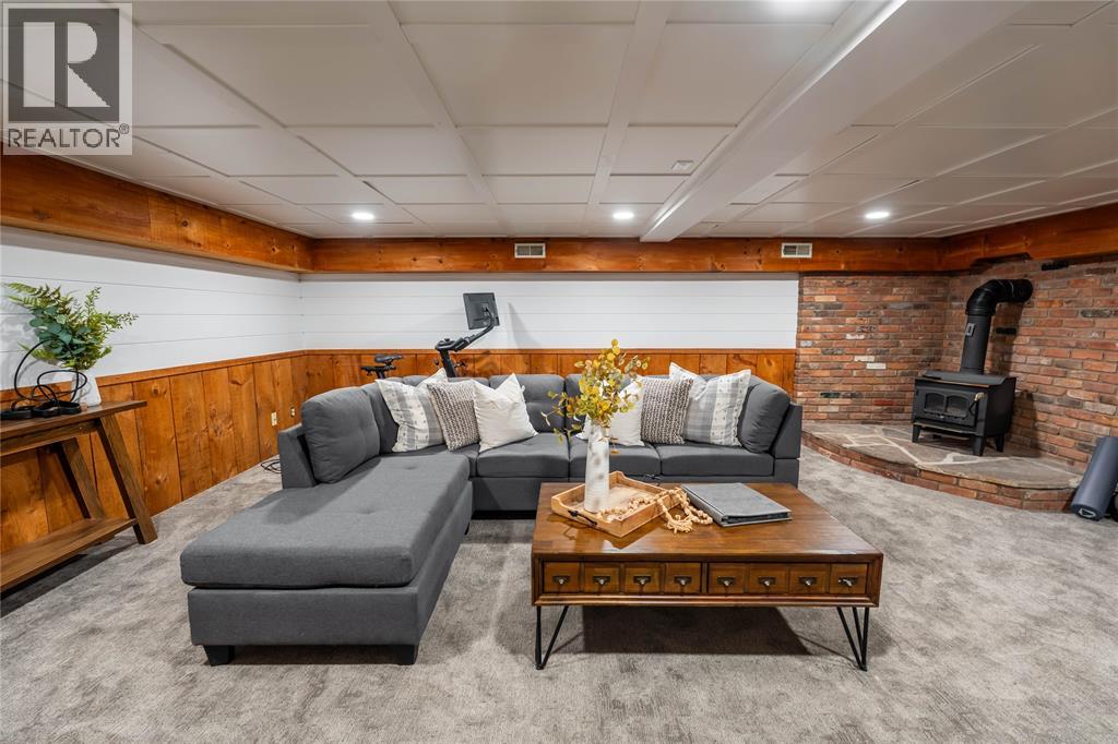 5252 Egremont Road, Plympton-Wyoming, Ontario  N0N 1E0 - Photo 32 - 26006742