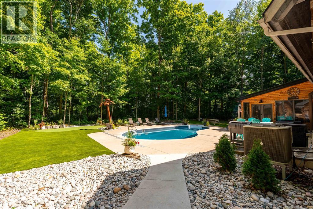 5252 Egremont Road, Plympton-Wyoming, Ontario  N0N 1E0 - Photo 34 - 26006742