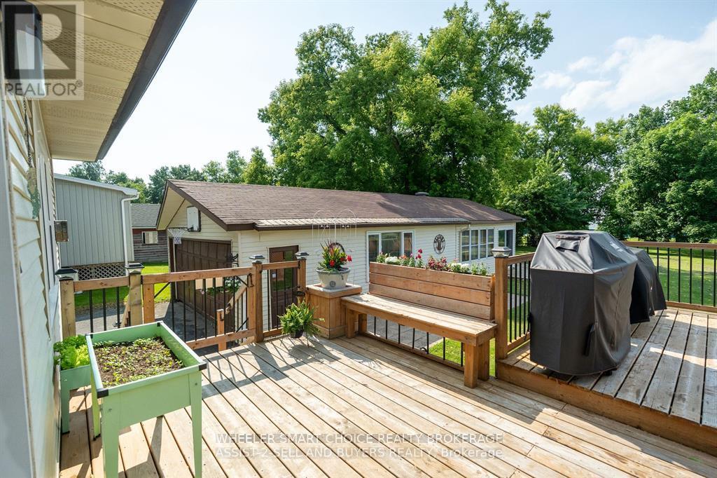 17407 County Rd 18 Road, South Stormont, Ontario  K0C 2A0 - Photo 35 - X12944674