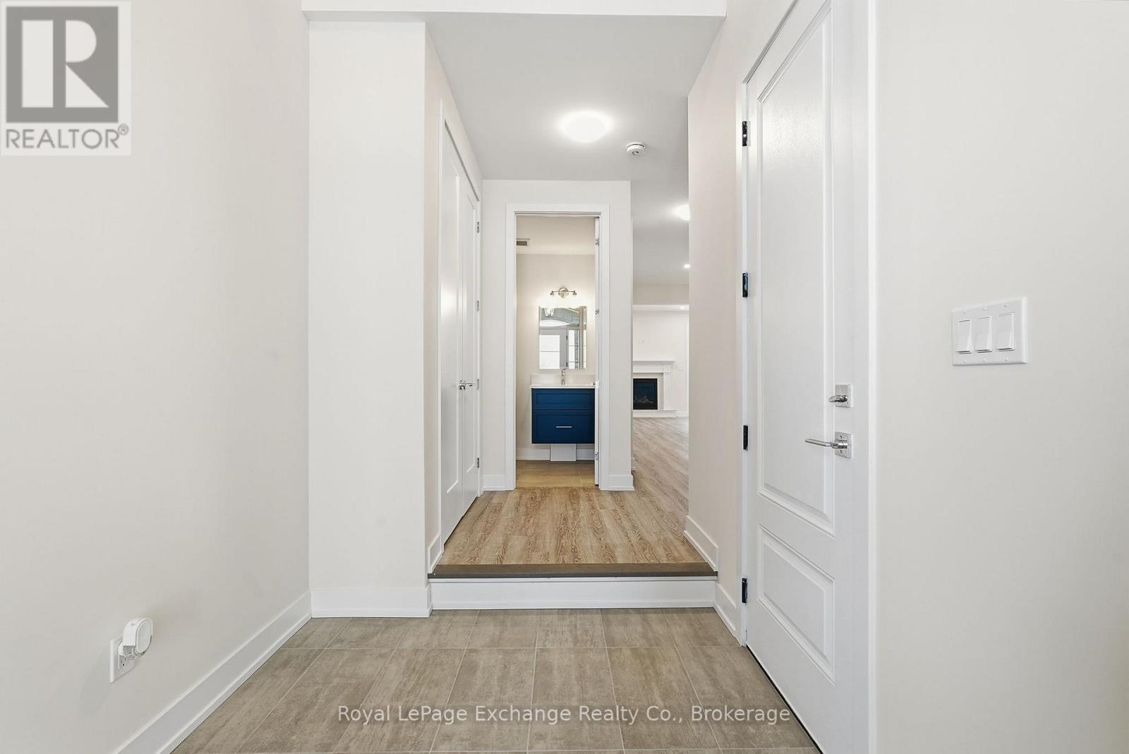 135 Inverness Street N, Kincardine, Ontario  N2Z 2Z4 - Photo 4 - X12949128