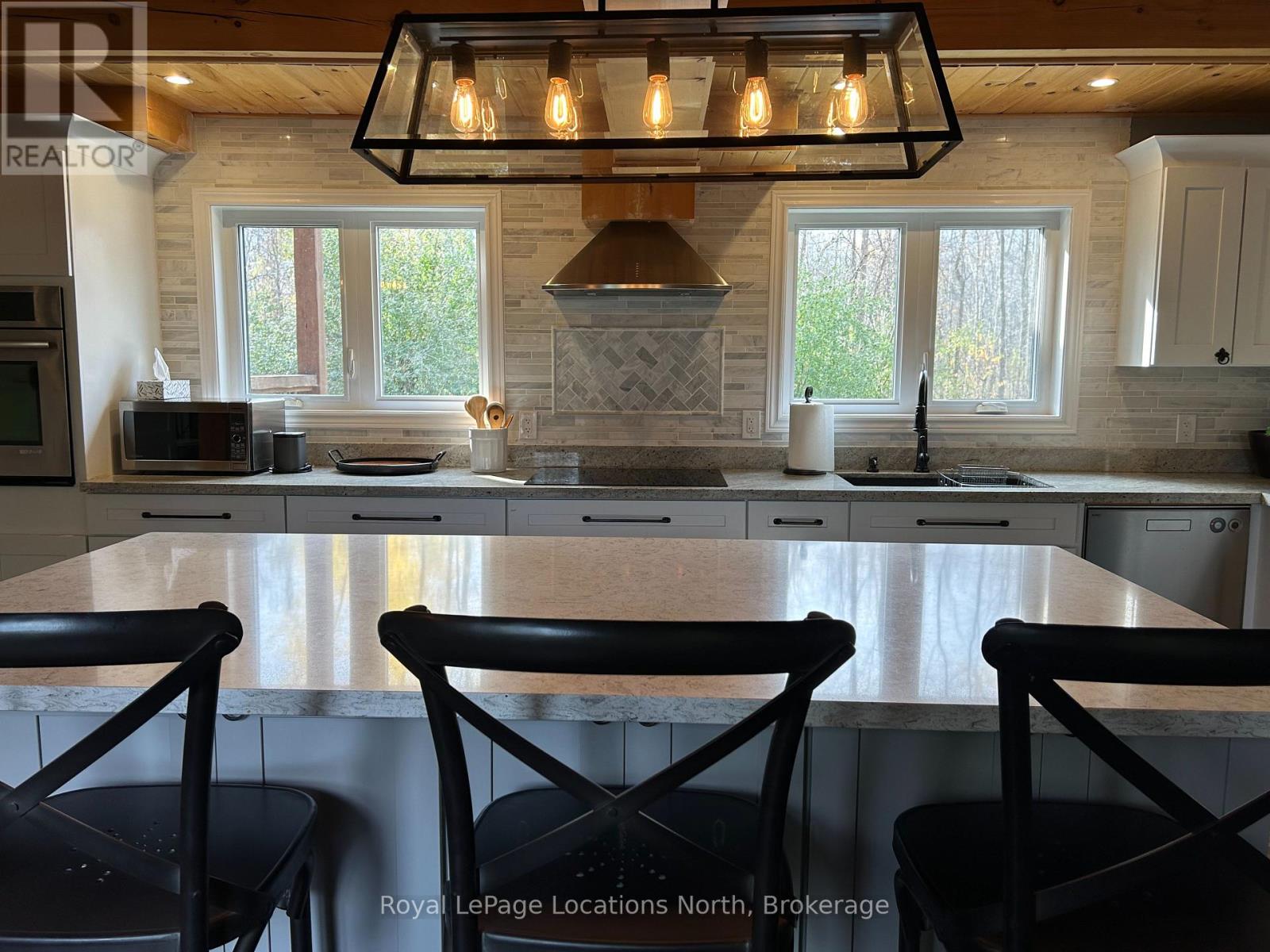 230 Grey Road 21 Road, Blue Mountains, Ontario  L9Y 0K8 - Photo 8 - X12949162