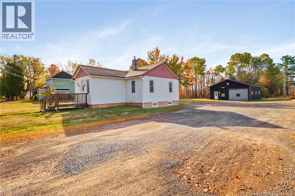 15 Centennial Drive, Minto, New Brunswick