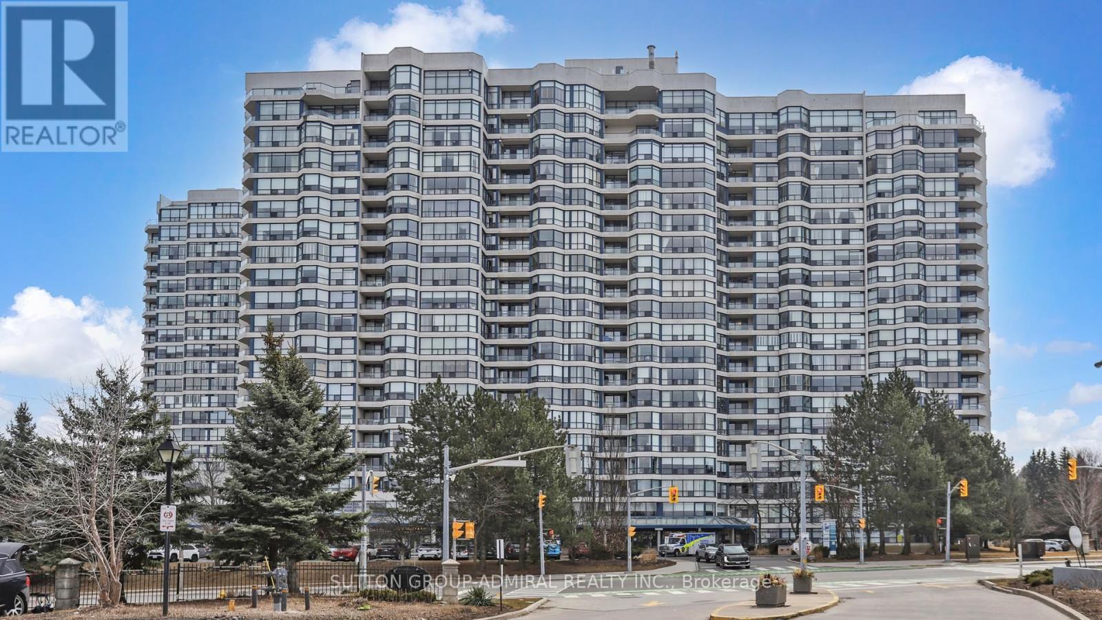 202 - 1 CLARK AVENUE W, Vaughan, Ontario